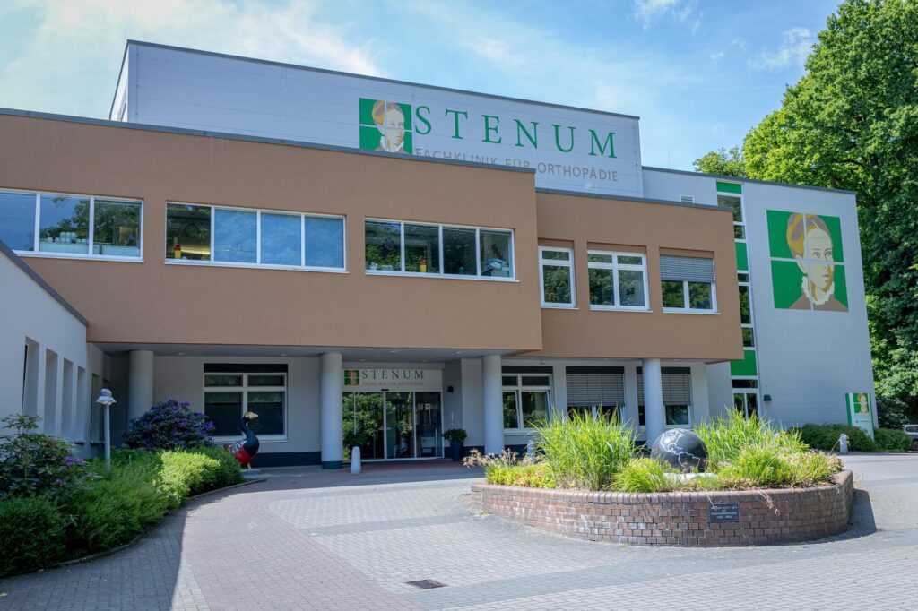 Stenum main entrance