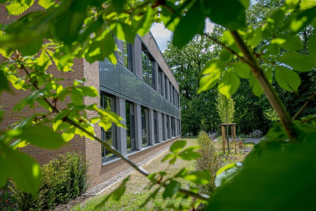 outside view of the hospital